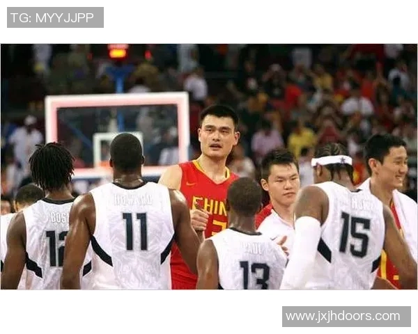 姚明在NBA的辉煌历程与对中国篮球的深远影响分析 姚明在NBA的辉煌历程与对中国篮球的深远影响分析