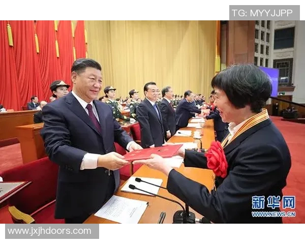 足球明星在新冠肺炎疫情中的抗击与影响力分析