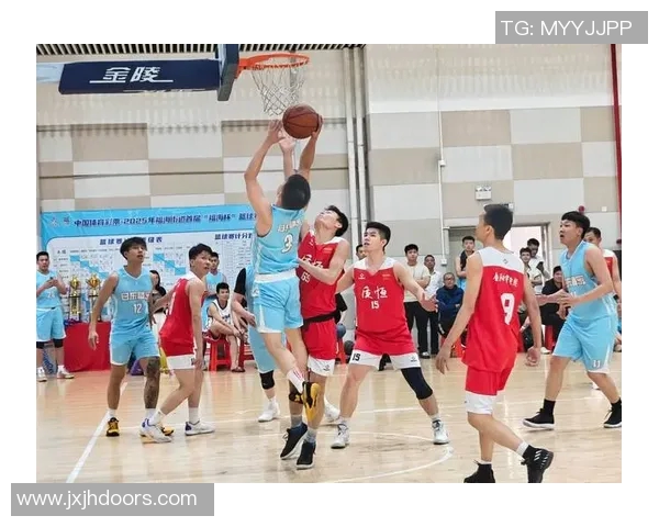 成都明星篮球赛引发热议球场内外的精彩瞬间与争议解析